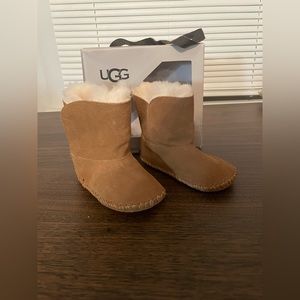 UGG baby/toddler Boots, Size 12-18 months